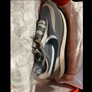 🚨SOLD🚨 NIKE SACAI WAFFLES